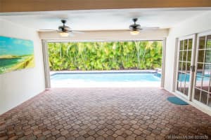 16861 NW 79th Pl, Miami Lakes, FL 33016, Sold 06/07/21