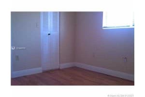 450 Palm Cir W, Pembroke Pines, FL 33025, Sold 04/13/21