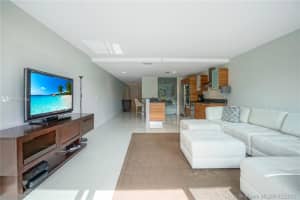 2950 NE 188th St, Miami, FL 33180, Sold 04/30/21