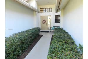 8900 SW 57th St, Cooper City, FL 33328, Sold 03/22/21