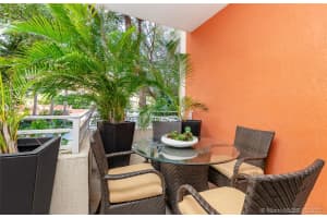 791 Crandon Blvd, Key Biscayne, FL 33149, Sold 05/17/21