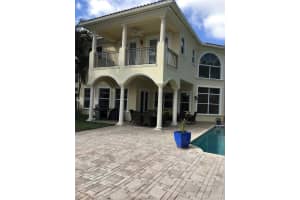 1525 Windjammer Way, Hollywood, FL 33019, Sold 03/25/21