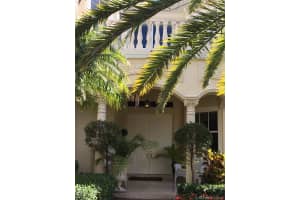 1525 Windjammer Way, Hollywood, FL 33019, Sold 03/25/21