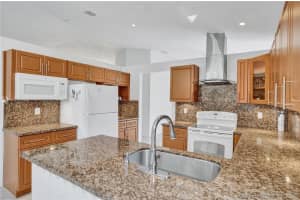 9030 SW 20th St, Miramar, FL 33025, Sold 03/17/21