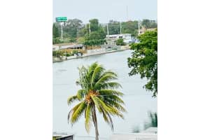 220 SW 9th Ave, Hallandale Beach, FL 33009, Sold 05/28/21