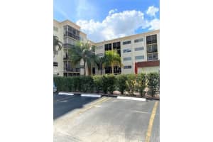 220 SW 9th Ave, Hallandale Beach, FL 33009, Sold 05/28/21