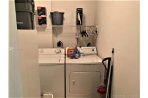 9470 Tangerine Pl, Davie, FL 33324, Sold 04/09/21