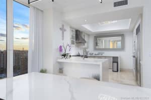 17875 Collins Ave, Sunny Isles Beach, FL 33160, Sold 06/02/21