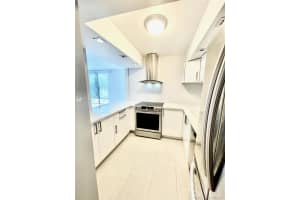 17620 Atlantic Blvd, Sunny Isles Beach, FL 33160, Sold 10/08/21