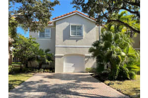 1506 E Lake Ct, Hollywood, FL 33020, Sold 05/03/21