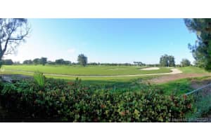 415 S Shore Dr, Miami Beach, FL 33141, Sold 03/02/21