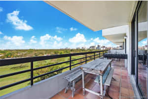 720 Coral Way #8a, Coral Gables, FL 33134, Sold 04/06/21