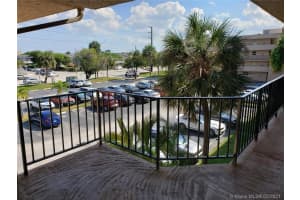 706 NW 87th Ave, Miami, FL 33172, Sold 06/07/21