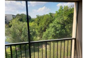 706 NW 87th Ave, Miami, FL 33172, Sold 06/07/21