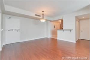 7501 E Treasure Dr #10m, North Bay Village, FL 33141, Sold 04/26/21