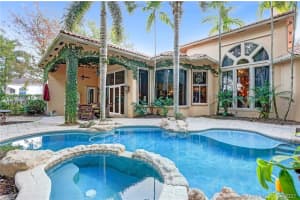 12649 S Stonebrook Cir, Davie, FL 33330, Sold 06/15/21