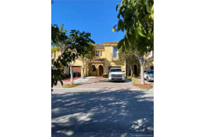 15417 SW 8th Ln, Miami, FL 33194, Sold 05/07/21