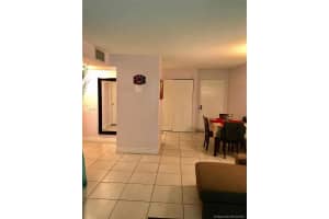 8860 Fontainebleau Blvd, Miami, FL 33172, Sold 02/05/21