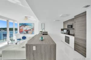 400 Sunny Isles Blvd, Sunny Isles Beach, FL 33160, Sold 04/15/21