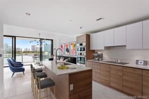 10201 E Bay Harbor Dr, Bay Harbor Islands, FL 33154, Sold 08/09/21