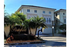 1032 Paseo Del Rio NE, St. Petersburg, FL 33702, Sold 03/31/21