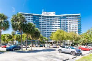 7441 Wayne Ave #4r, Miami, FL 33141, Sold 05/12/21