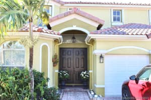 24586 SW 108th Pl, Princeton, FL 33032, Sold 03/29/21