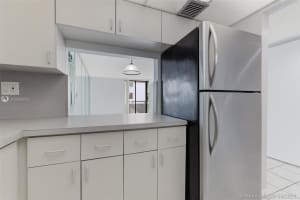 6830 Indian Creek Dr #3d, Miami Beach, FL 33141, Sold 06/30/21