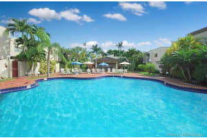 4732 SW 67th Ave APT K8, Miami, FL 33155, Sold 12/08/20