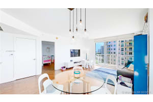 19501 W Country Club Dr, Aventura, FL 33180, Sold 06/15/21