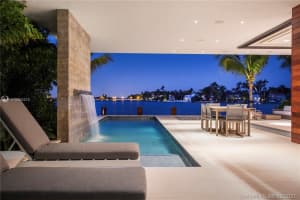 421 N Hibiscus Dr, Miami Beach, FL 33139, Sold 03/15/21