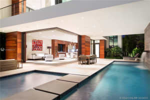 421 N Hibiscus Dr, Miami Beach, FL 33139, Sold 03/15/21