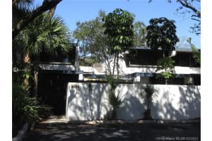 6439 Lemon Tree Ln, Miami Lakes, FL 33014, Sold 04/23/21