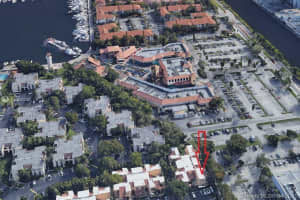 20937 Bay Ct, Miami, FL 33180, Sold 06/25/21