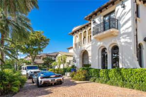 2571 Del Lago Dr, Fort Lauderdale, FL 33316, Sold 09/17/21