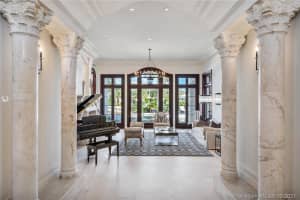 2571 Del Lago Dr, Fort Lauderdale, FL 33316, Sold 09/17/21