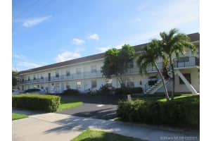 227 Castlewood Dr, North Palm Beach, FL 33408, Sold 04/09/21