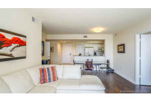 19501 W Country Club Dr, Aventura, FL 33180, Sold 04/16/21