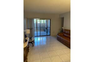 9405 Fontainebleau Blvd, Miami, FL 33172, Sold 04/09/21
