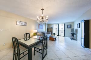 4301 Collins Ave, Miami, FL 33140, Sold 03/25/21