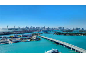 400 Alton Rd, Miami Beach, FL 33139, Sold 04/12/21