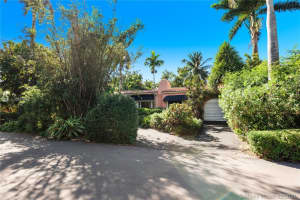 7700 Center Bay Dr, North Bay Village, FL 33141, Sold 03/31/21