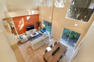 11375 Lakeview Dr, Coral Springs, FL 33071, Sold 03/19/21