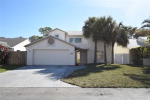 6048 Strawberry Lakes Cir, Lake Worth, FL 33463, Sold 03/24/21