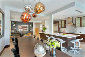 21221 NE 31st Pl, Aventura, FL 33180, Sold 09/17/21