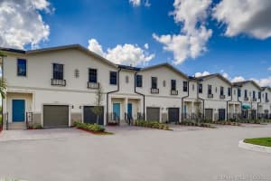 720 SW 12th St, Florida City, FL 33034, Sold 06/17/21