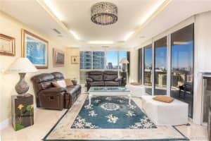 20185 E Country Club Dr, Aventura, FL 33180, Sold 03/15/21