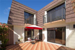 5461 NW 59th Pl, Tamarac, FL 33319, Sold 03/26/21