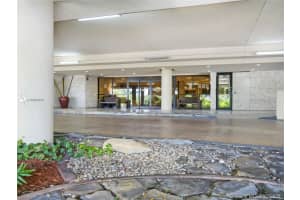 2555 Collins Ave, Miami, FL 33140, Sold 05/10/21