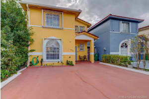 7211 W 24th Ave, Hialeah Gardens, FL 33016, Sold 04/12/21